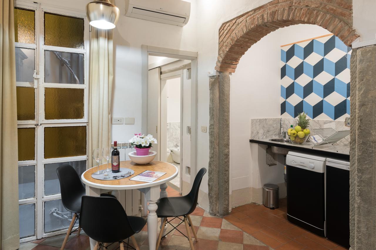 F7 - Santa Croce One Bedroom Flat For 2 Or 3 Guests Florenţa Exterior foto